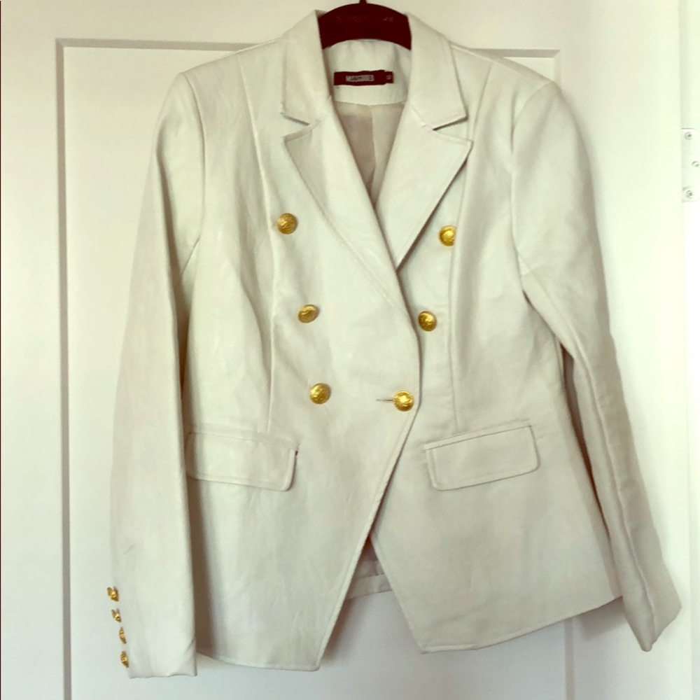 Faux leather white blazer missguided